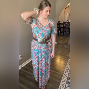 Sterling Kreek Willow Paisley Print V-Neck Maxi Dress